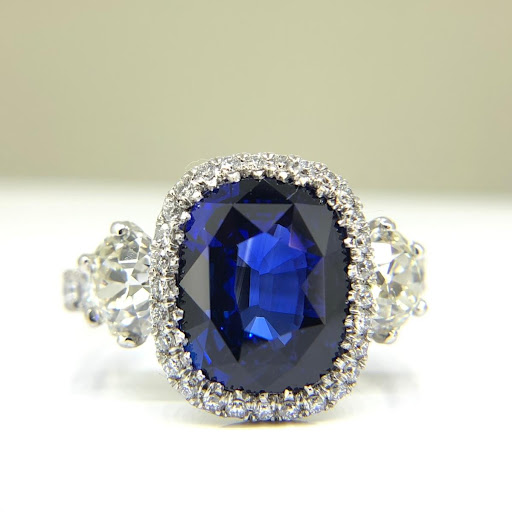 Jewelry Store «Henry C Reid & Son», reviews and photos, 1591 Post Rd, Fairfield, CT 06824, USA