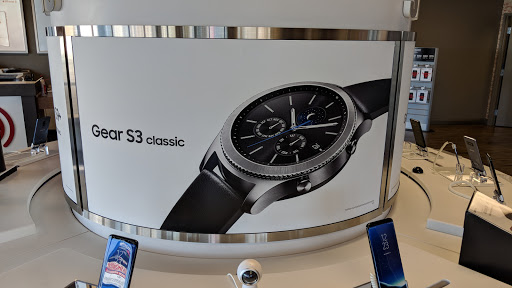 Cell Phone Store «Verizon Authorized Retailer, TCC», reviews and photos, 10929 Canyon Rd E, Puyallup, WA 98373, USA