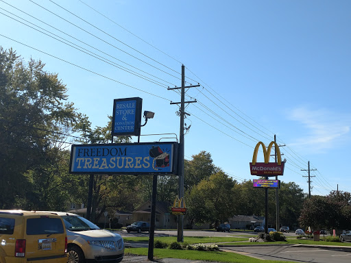 Thrift Store «Freedom Treasures Resale Store», reviews and photos, 7570 Cooley Lake Rd, Waterford Twp, MI 48327, USA