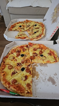 Plats et boissons du Livraison de pizzas Pizz'Aguillon Toulon - n°10