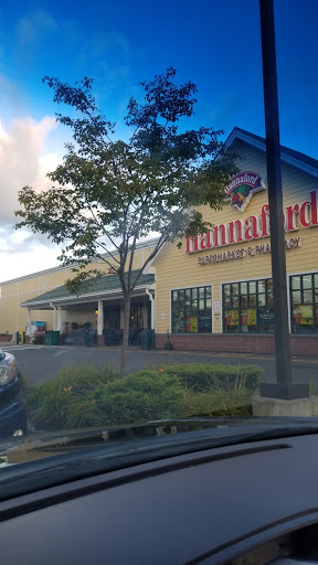 Grocery Store «Hannaford Supermarket», reviews and photos, 32 NY-82, Hudson, NY 12534, USA