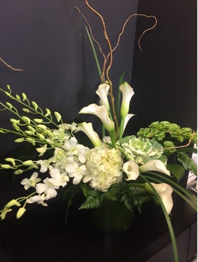 Florist «The Best Little Flower Shop In Roswell», reviews and photos, 10800 Alpharetta Hwy #228, Roswell, GA 30076, USA