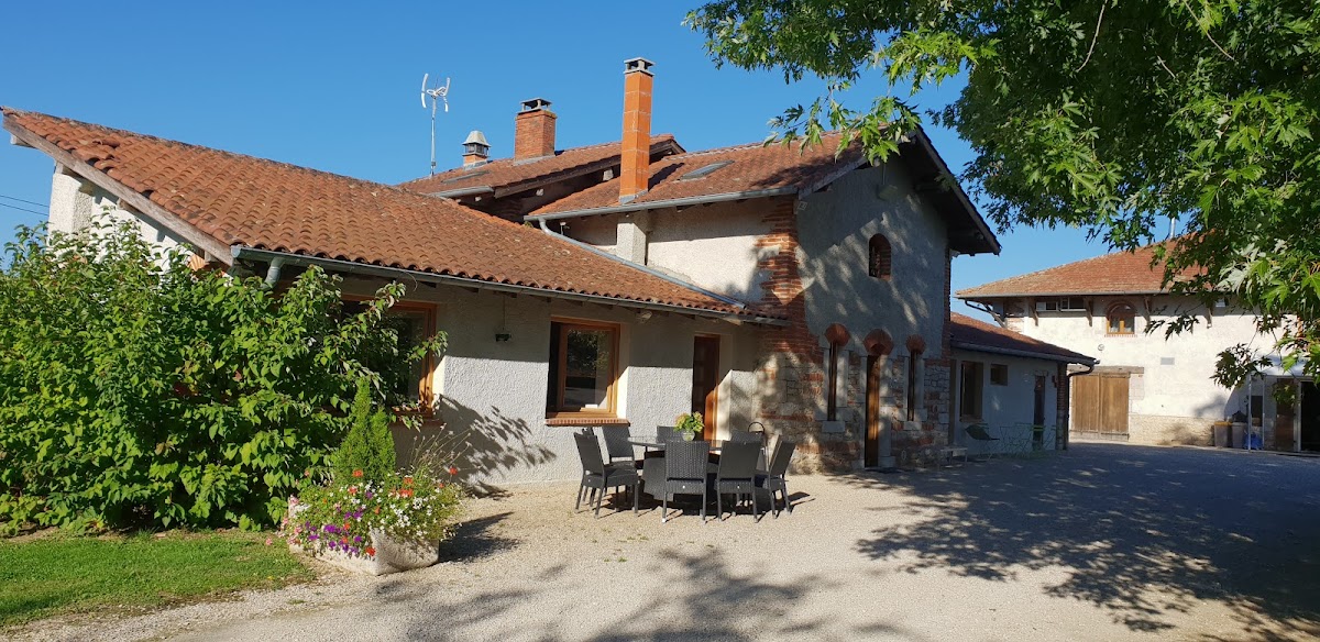 Le gîte du Four à Pain à Saint-André-sur-Vieux-Jonc (Ain 01)