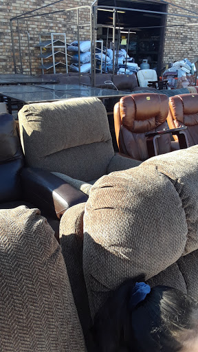 Clothing Store «75% Discount», reviews and photos, 915 Gemini Ave, Duncanville, TX 75116, USA