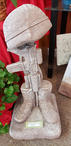 Gift Basket Store «FLOWERS BY TARA AND JEWELRY WORLD», reviews and photos, 2087 Wilma Rudolph Blvd, Clarksville, TN 37040, USA