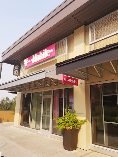 Cell Phone Store «T-Mobile», reviews and photos, 22704 SE 4th St, Sammamish, WA 98074, USA