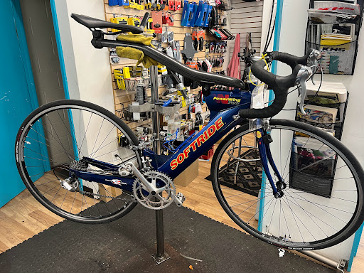 Bicycle Store «Seven Spokes Bike Shop», reviews and photos, 1044 Cleveland Ave S, St Paul, MN 55116, USA