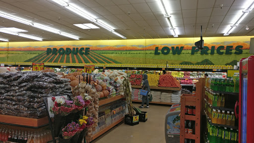 Grocery Store «Fiesta Market», reviews and photos, 160 N Bolingbrook Dr, Bolingbrook, IL 60440, USA