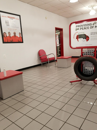 Tire Shop «Discount Tire», reviews and photos, 810 NE Northgate Way, Seattle, WA 98125, USA