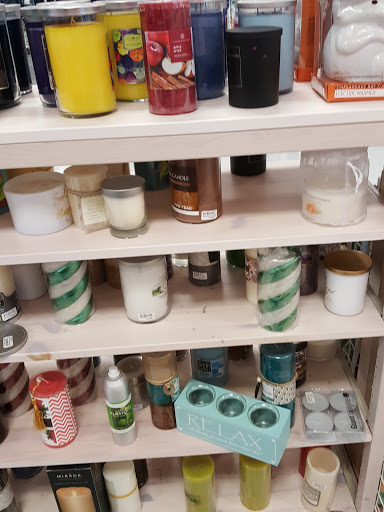 Department Store «Bealls Outlet», reviews and photos, 2738 W Hillsborough Ave, Tampa, FL 33614, USA