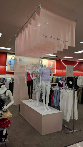 Department Store «Target», reviews and photos, 401 W Irving Park Rd, Wood Dale, IL 60191, USA