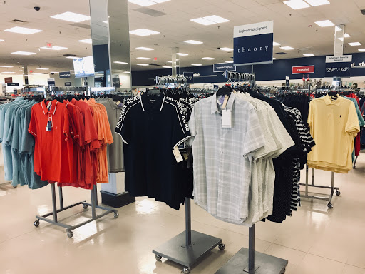 Department Store «Marshalls», reviews and photos, 275 Needham St, Newton, MA 02464, USA