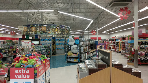 Pet Supply Store «Petco Animal Supplies», reviews and photos, 2230 Marlton Pike W #3, Cherry Hill, NJ 08002, USA