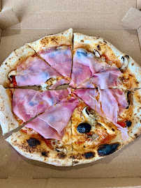 Prosciutto crudo du Pizzeria L'authentique Sophie à Kaysersberg - n°5