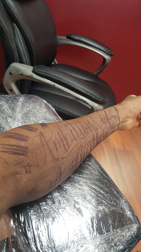 Tattoo and Piercing Shop «Hollywood Ink Tattoos», reviews and photos, 3501 S Tryon St, Charlotte, NC 28217, USA