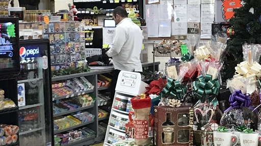 Caterer «Pages Groceries & Liquors», reviews and photos, 458 Pearl St, Stoughton, MA 02072, USA