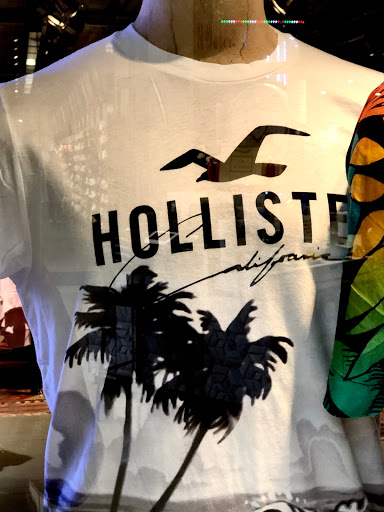 Clothing Store «Hollister Co.», reviews and photos, 9469 W Atlantic Blvd, Coral Springs, FL 33071, USA
