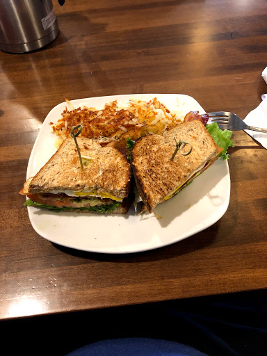 Family Restaurant «Colonial Cafe - St Charles East», reviews and photos, 1625 E Main St, St Charles, IL 60174, USA