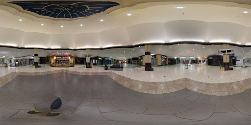 Shopping Mall «The Commons At Federal Way», reviews and photos, 1928 S Commons, Federal Way, WA 98003, USA