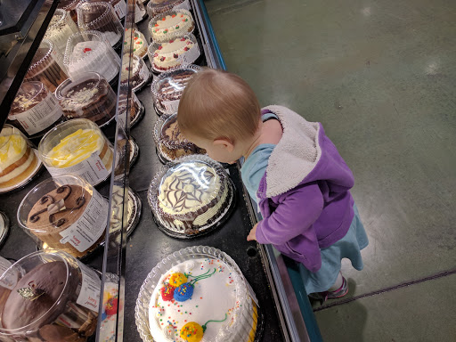 Grocery Store «Schnucks», reviews and photos, 1393 Big Bend Rd, Ballwin, MO 63021, USA