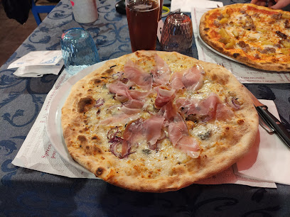 Pizzeria Farinet Cagliari - Via Sebastiano Satta Poeta, 30, 09127 Cagliari CA, Italy