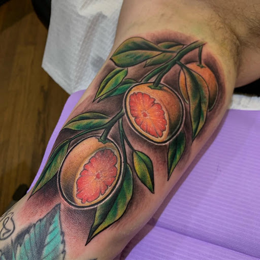 Tattoo Shop «Ageless Arts Tattoo and Body Piercing Studios», reviews and photos, 2407 S Kedzie Ave, Chicago, IL 60623, USA