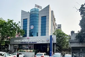 Spring Meadows Hospital - Multispeciality Hospital in South Delhi image