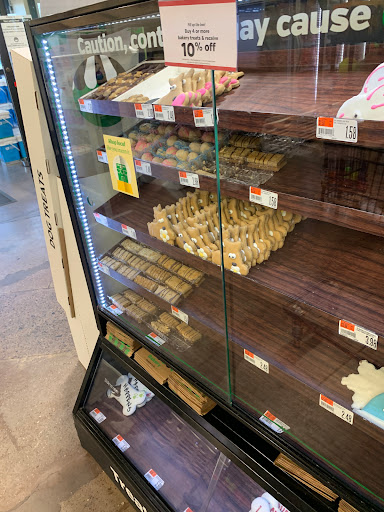 Pet Supply Store «Pet Supplies Plus», reviews and photos, 1704 Greenville Ave, Dallas, TX 75206, USA