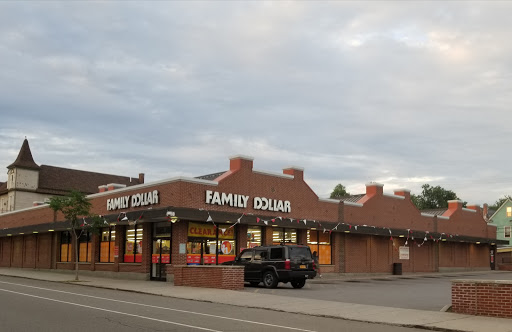 Family Dollar image 1