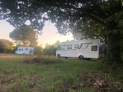 Aire de Camping Car De La Croix Aubin