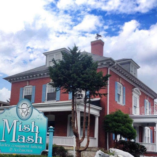 Consignment Shop «Mish Mash Consignment Boutique», reviews and photos, 1337 E Market St, York, PA 17403, USA