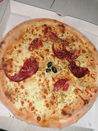 Plats et boissons du Pizzeria Latavola Pizza à Ambérieu-en-Bugey - n°2