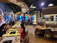 Atmosphère du Restaurant de grillades coréennes Soon Grill Champs-Elysées 순그릴 샹젤리제 à Paris - n°7