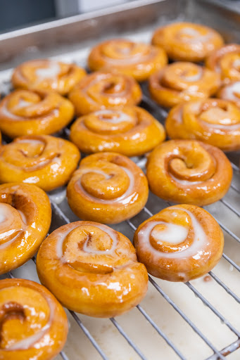 Donut Shop «Dough In The Box», reviews and photos, 3184 Austell Rd SW, Marietta, GA 30008, USA