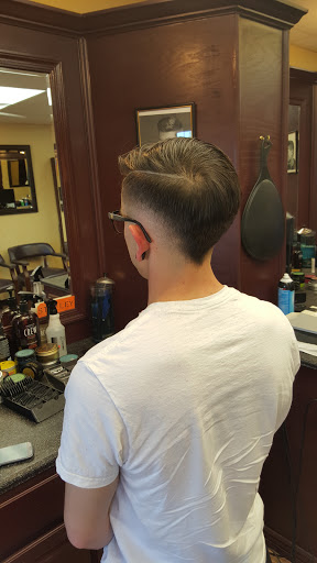 Barber Shop «Biltmore Barber Shop», reviews and photos, 1027 E Camelback Rd, Phoenix, AZ 85014, USA