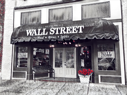 Bar & Grill «Wall Street», reviews and photos, 121 N Maple St, Murfreesboro, TN 37130, USA