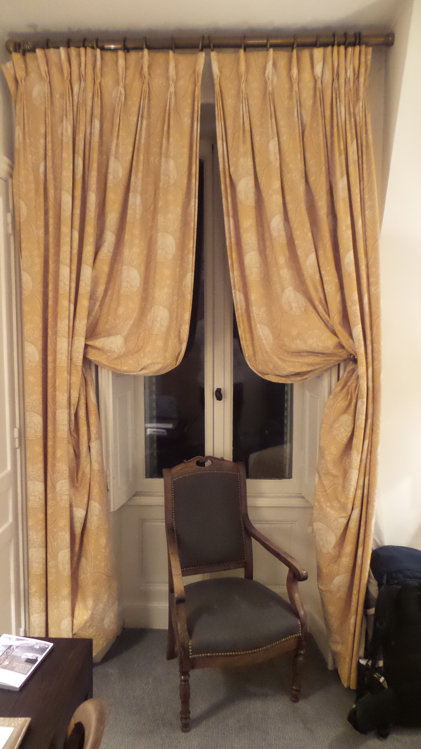 Photo n° 13 de l'avis de T... fait le 17/01/2017 à 01:45