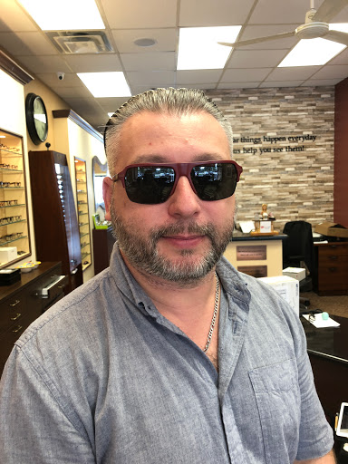 Optician «Spectacular Eyewear», reviews and photos, 436 Woodbury Rd, Plainview, NY 11803, USA