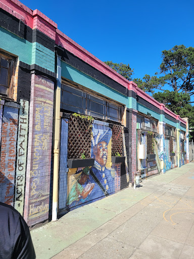 Marcus Book Stores, 3900 M.L.K. Jr Way, Oakland, CA 94609, USA, 