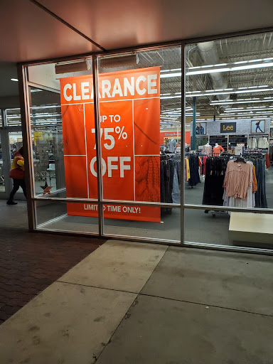 Shopping Mall «Calhoun Outlet Marketplace», reviews and photos, 455 Belwood Rd, Calhoun, GA 30701, USA