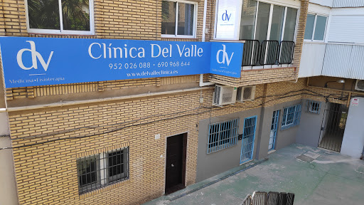 Clínica Del Valle | Fisioterapia, Medicina y Podología en Málaga
