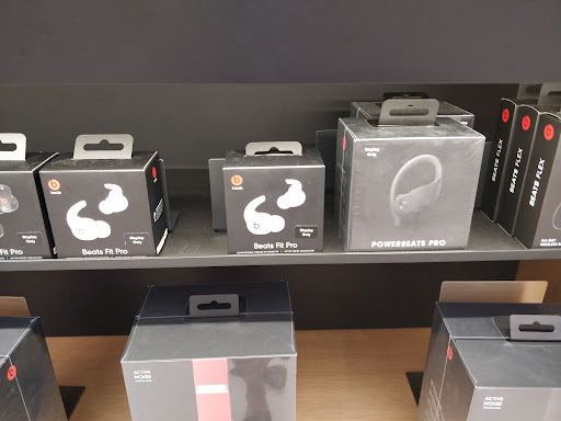 Computer Store «Apple Providence Place», reviews and photos, 20 Providence Pl, Providence, RI 02903, USA