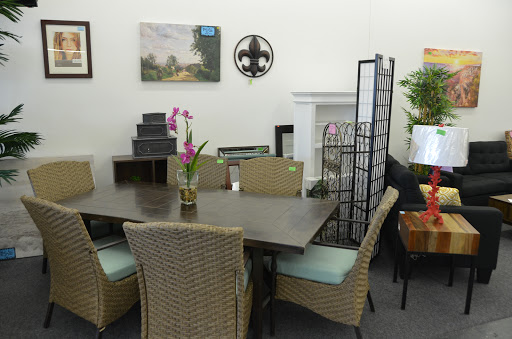 Home Goods Store «Yard Sale USA», reviews and photos, 562 Nissan Dr, Smyrna, TN 37167, USA