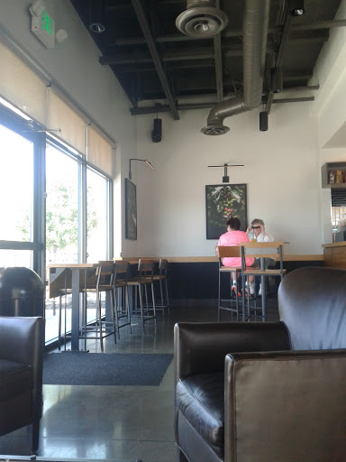 Coffee Shop «Starbucks», reviews and photos, 480 Oroville Dam Blvd E, Oroville, CA 95965, USA