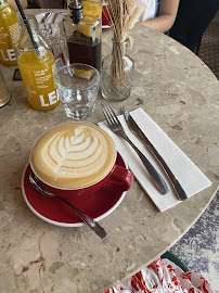 Cappuccino du Restaurant Immersion République - Everyday brunch | Lunch | Coffeeshop à Paris - n°6