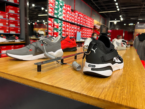 Shoe Store «PUMA», reviews and photos, 11401 NW 12th St #286, Miami, FL 33172, USA