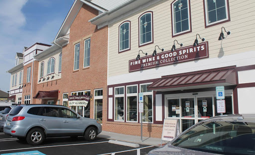 Liquor Store «Fine Wine & Good Spirits store», reviews and photos, 3202 Brighton Rd, Pittsburgh, PA 15212, USA
