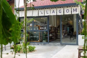 LAGOM Bakery & Cafe | Hoi An 커피 image