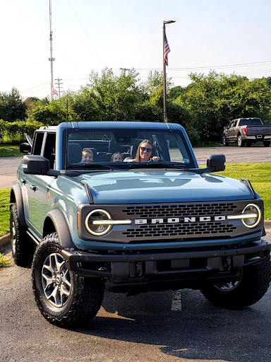 Car Dealer «Szott Ford», reviews and photos, 8800 E Holly Rd, Holly, MI 48442, USA