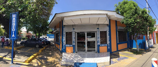 Peluquerias para hombre en Managua